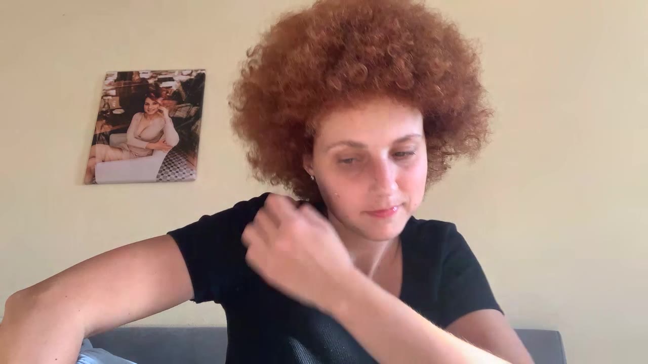 AngelaDevis