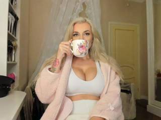 SweetPeach77