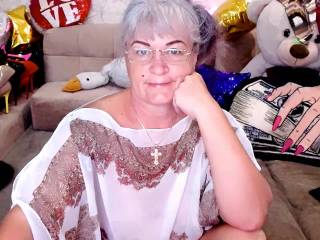 GrandMilf