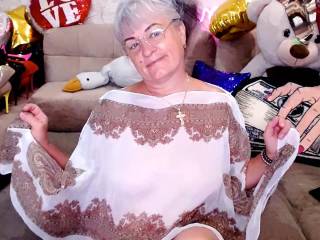 GrandMilf
