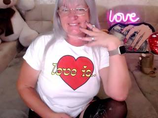 GrandMilf