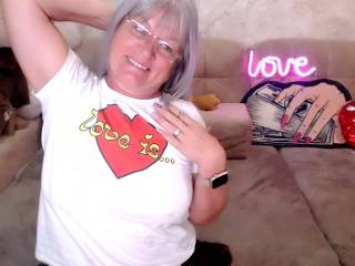 GrandMilf
