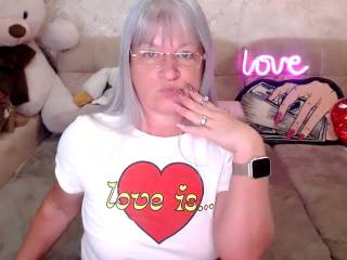 GrandMilf