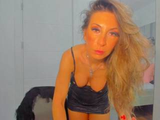 AvaMonroe77
