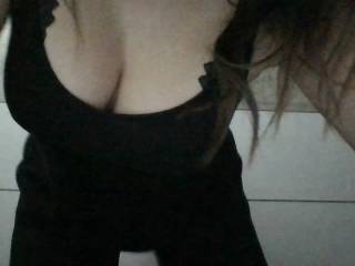 Angelina75