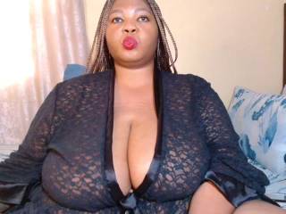 BUSTYEBONY94