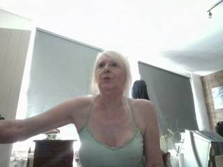 HotBlondMilf