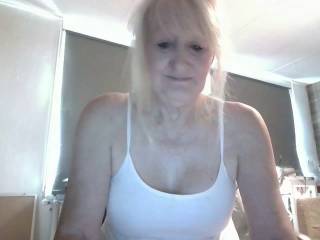 HotBlondMilf