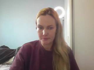 AnnyLe