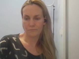 AnnyLe