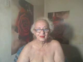 MatureLady4U