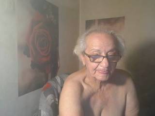 MatureLady4U