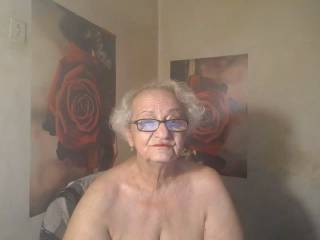 MatureLady4U