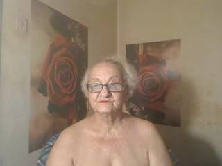 MatureLady4U