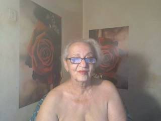 MatureLady4U