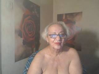 MatureLady4U