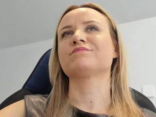 HQueenn