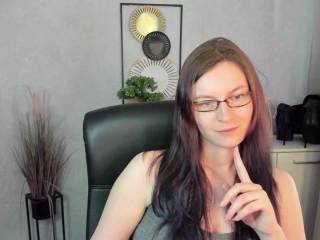 teaseEmma