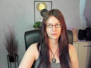 teaseEmma