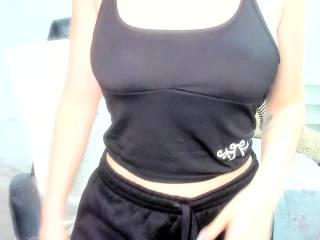 carolieen99