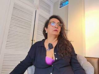 AlessandraL