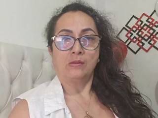 AlessandraL