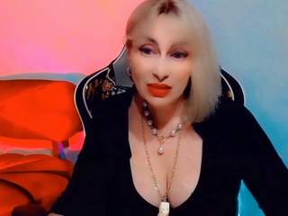 CharmingLady