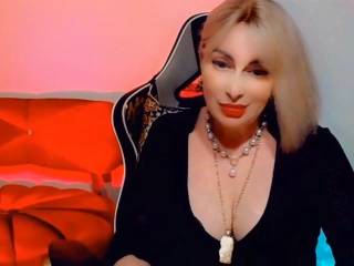 CharmingLady