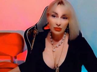 CharmingLady