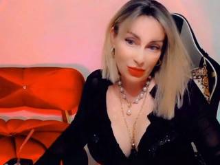 CharmingLady