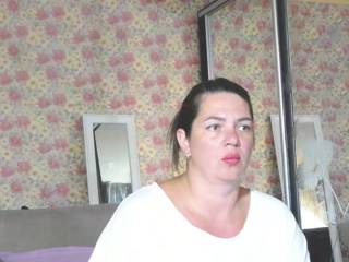 NinaBigTITS
