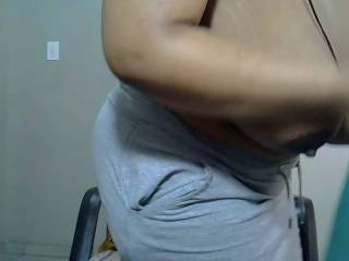 Hugetits38HH