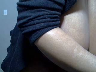 Hugetits38HH