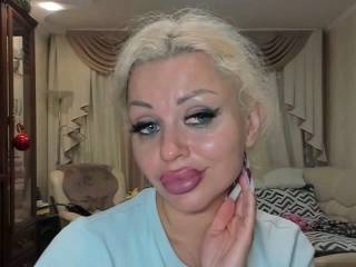 Roxxxy