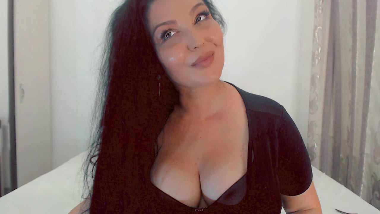 JulieDomina