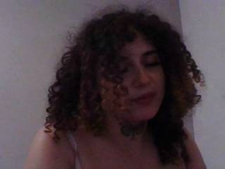 curvyyus
