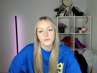 EvelynBlond