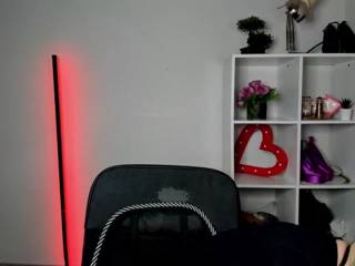 EvelynBlond
