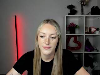 EvelynBlond