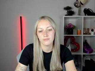 EvelynBlond
