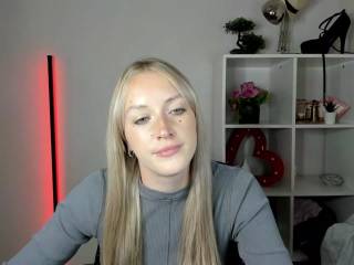 EvelynBlond