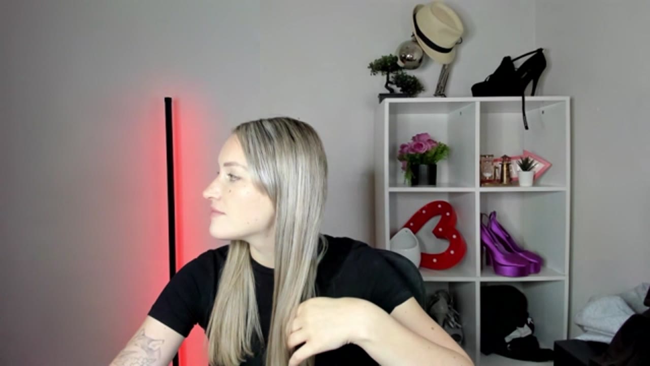EvelynBlond
