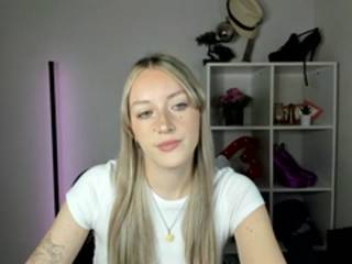 EvelynBlond
