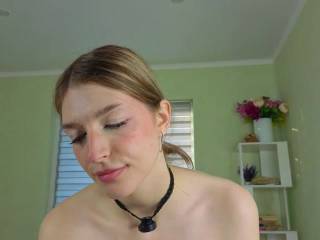 AliceCute3