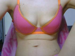 CarlyDarvin1