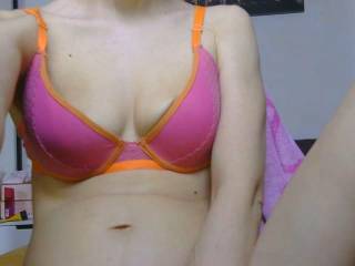 CarlyDarvin1