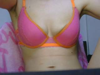 CarlyDarvin1