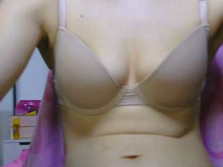 CarlyDarvin1