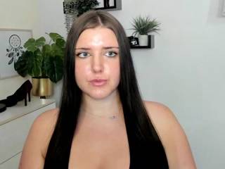 Miakiss22