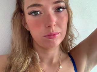 Hornyamy026